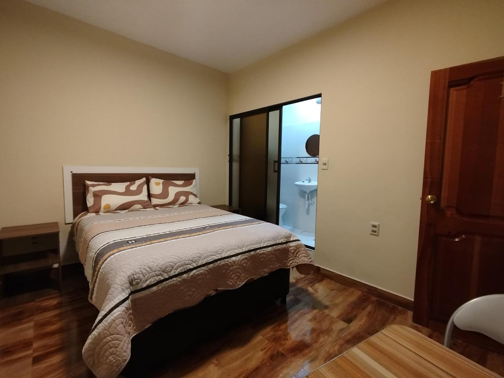Готель Golden Dreams El Alto Екстер'єр фото